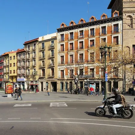 Palacio De Luna Apartment *