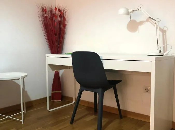 Palacio De Luna Zaragoza